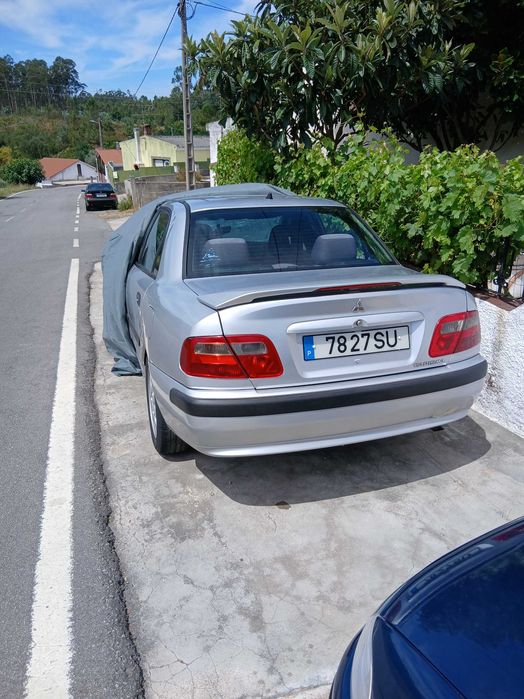 Mitsubishi Carisma — fotografia 7