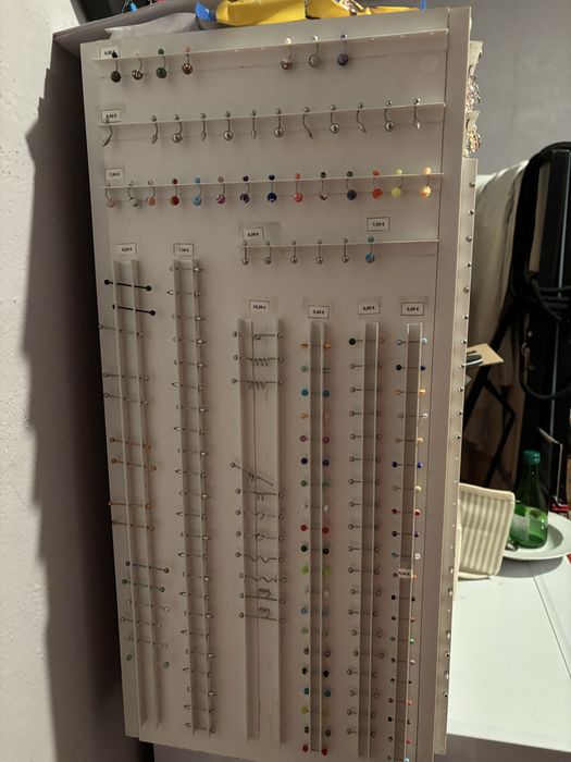 Piercings novos negociavel