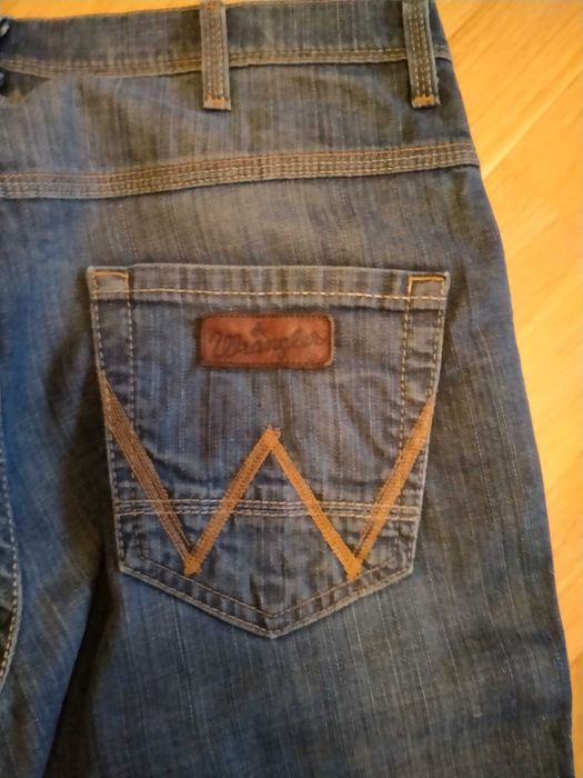 Jeansy męskie oryginalne firmy Wrangler, ALASKA, niebieskie, Stan BDB