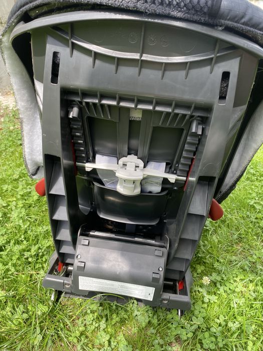 Автокрісло britax romer 9-16 кг