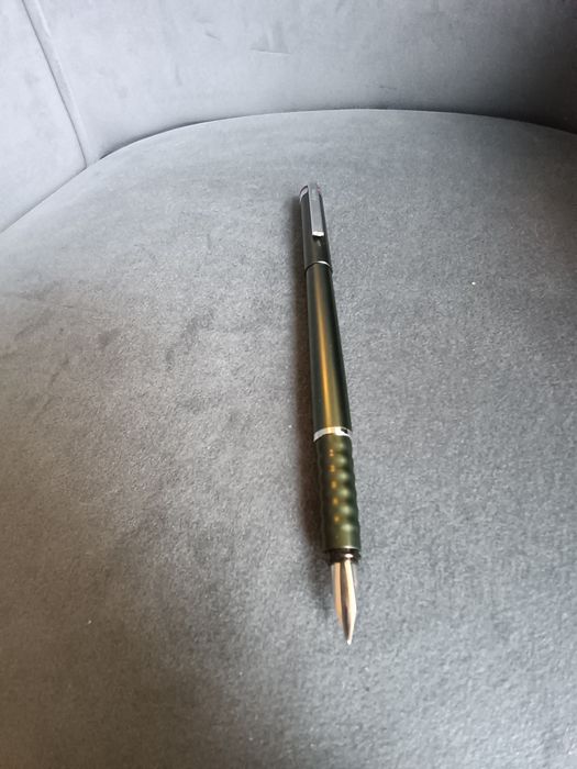Caneta de aparo Rotring Esprit verde