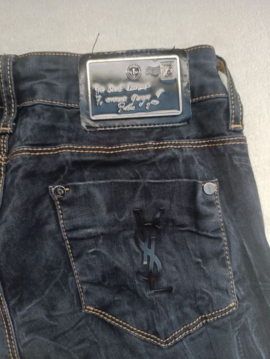 Джинси Yves Saint Laurent