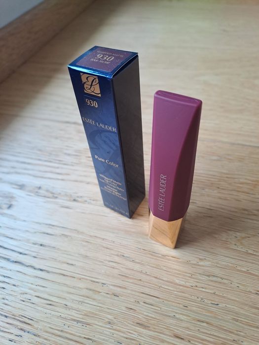 Estee lauder pure color szminka do ust matowa 930 bar noir