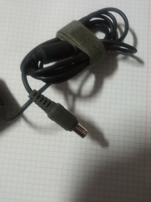 Carregador portátil lenovo original