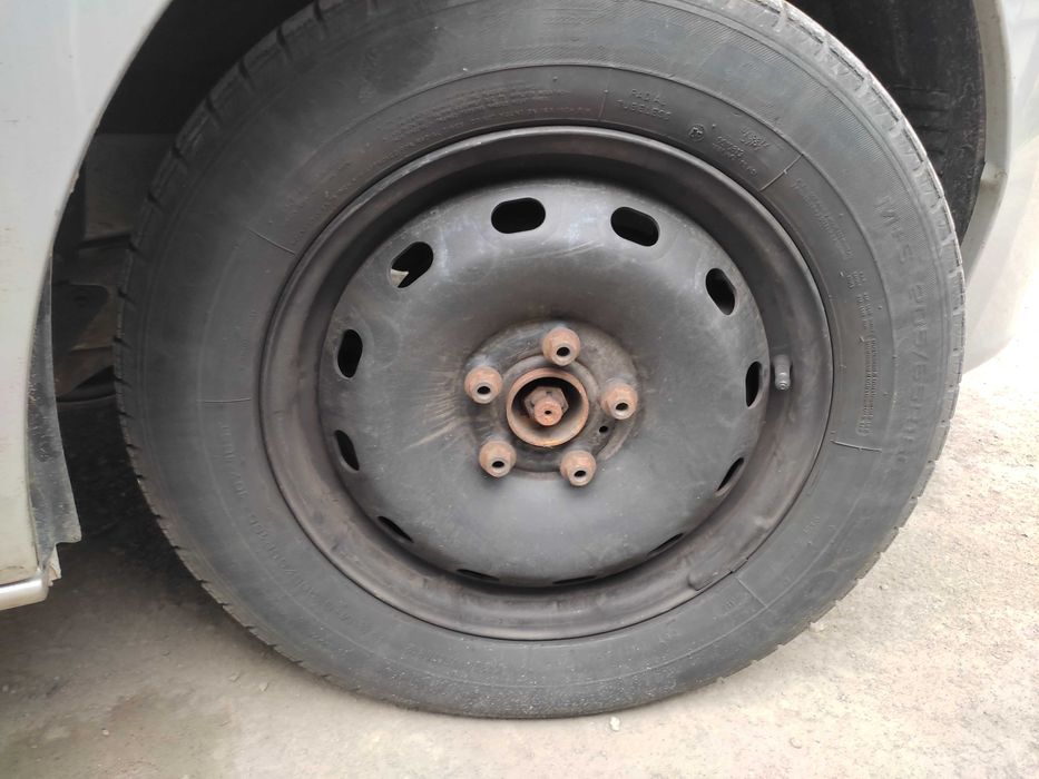 TRAFIC VIVARO TALENTO 14-24r FELGI koła felga 5x114.3 ładne