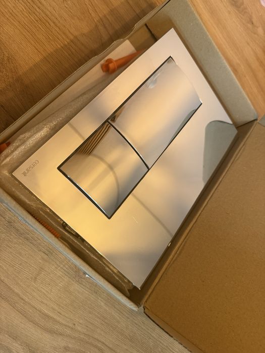 Przycisk do wc Cersanit K97-510 jak nowy