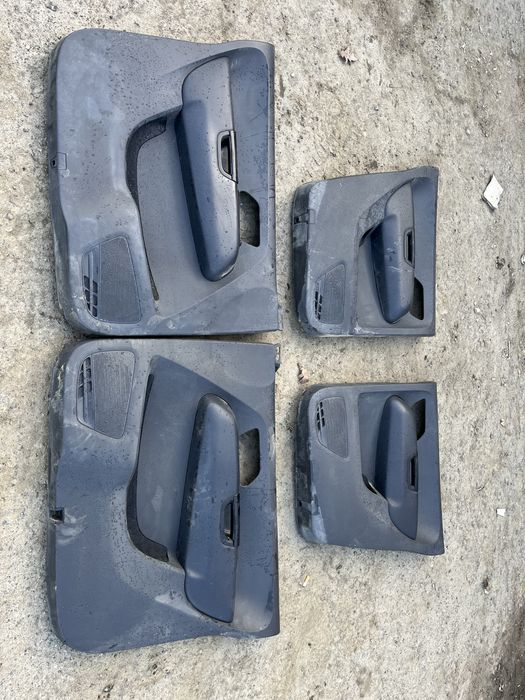 Amarok 2011 2h0 Boczki Drzwi