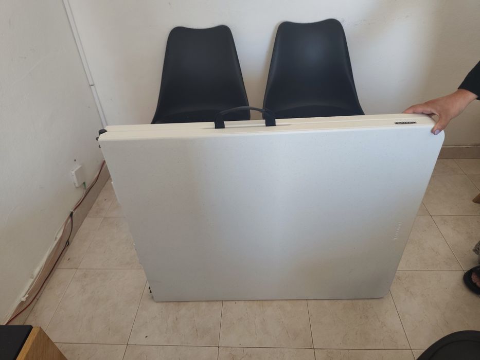 Mesa de camping branco