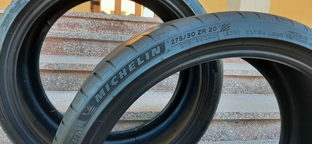 Шини літні Michelin RZ20 275 30