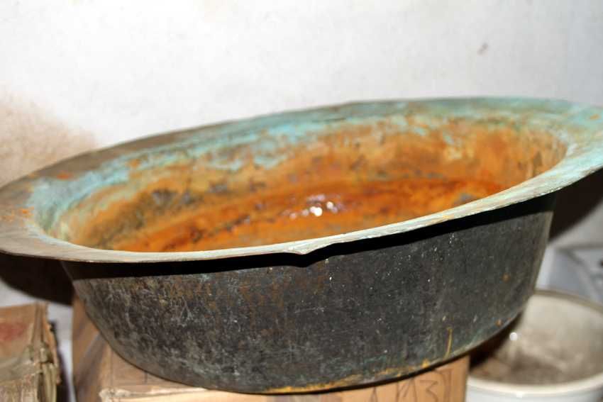 Banheira antiga em cobre