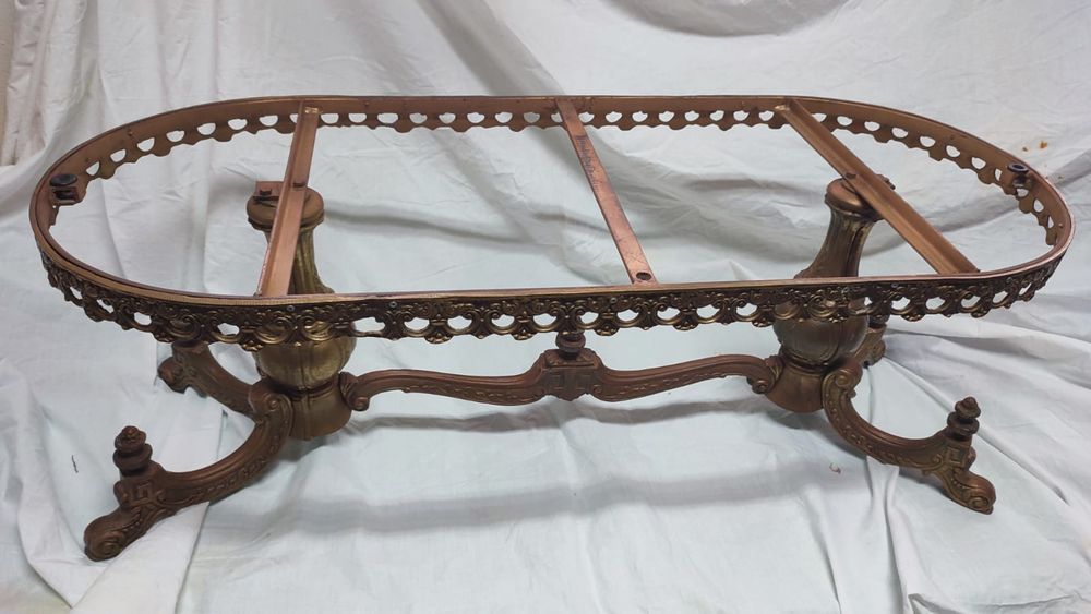 Mesa de centro, antiga, oval