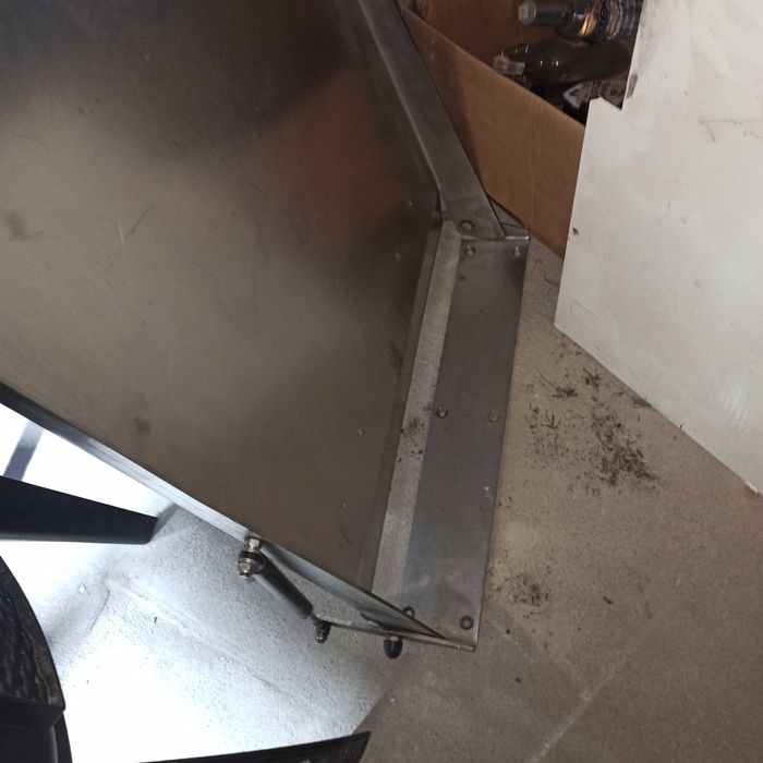 Podest podstawa fotel kardiologiczny rampa mocowanie ambulans karetka