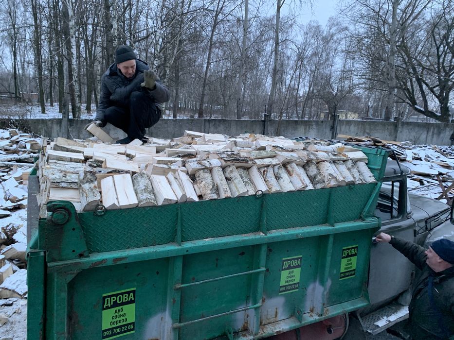 Продам дрова колотые от 4900 с доставкой сосна берёза дуб акация