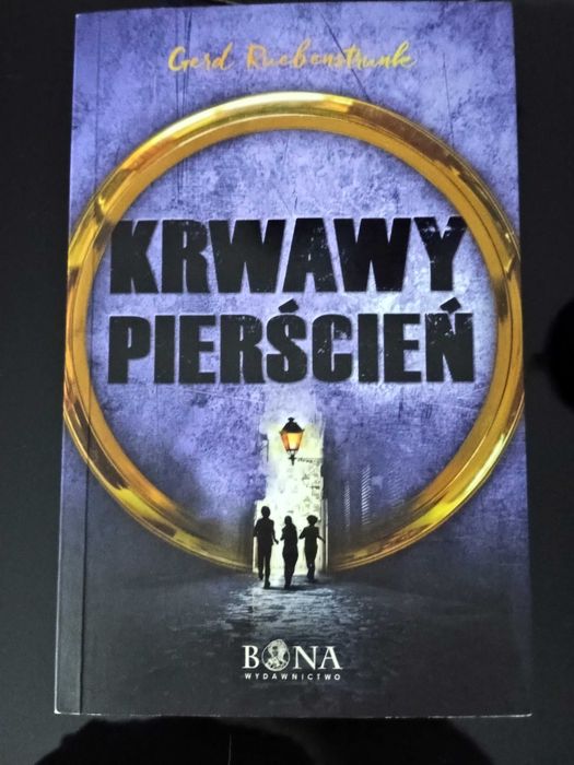 Krwawy pierścień Gerd Ruebenstrunk
