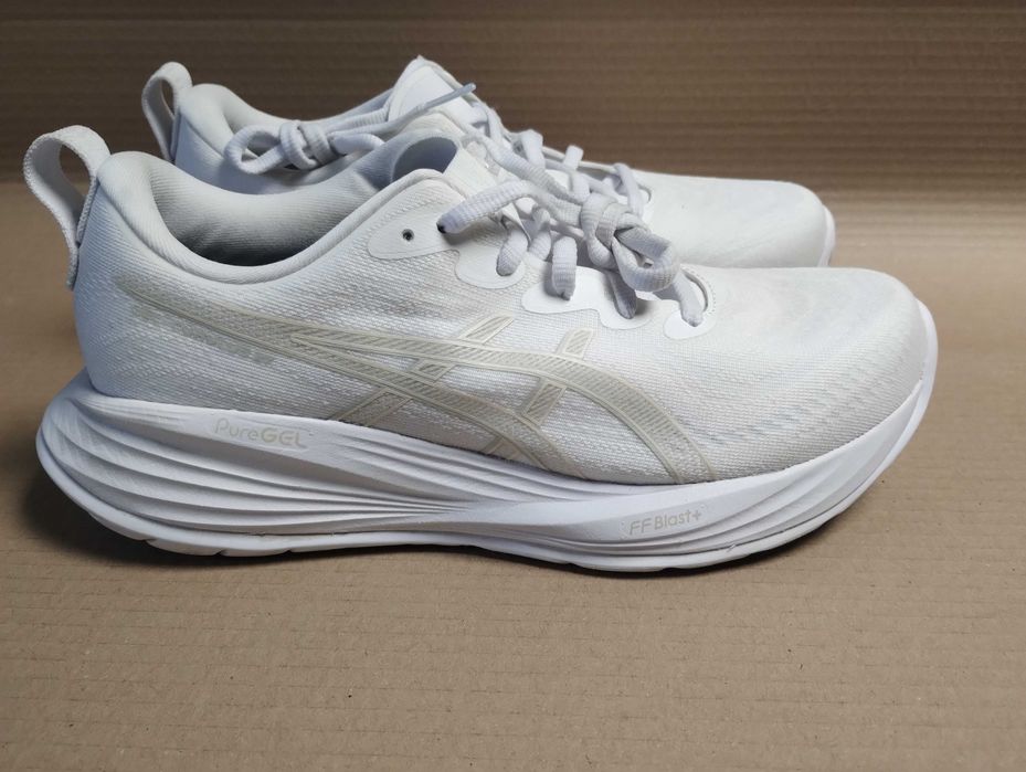 buty sportowe do biegania 40,5 asics cumulus 27