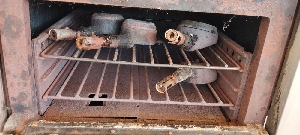 Fogão e churrasqueira Meireles verdadeiramente industrial a gás.usados