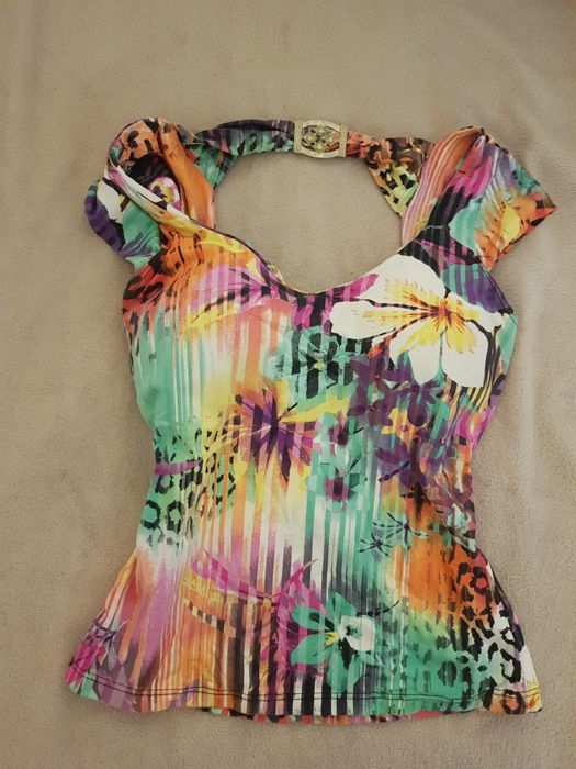 Blusas tops com bojo do Brasil