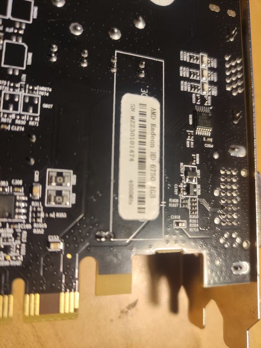 Placa de video AMD 6750 Sucata447072469664419844