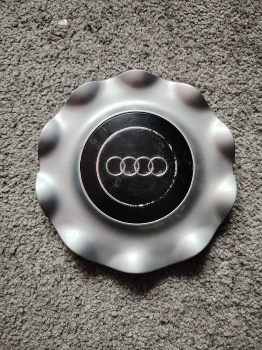 Dekielki alufelgi Audi 80 oryginał 4A0.601.165B na sztuki 893601165C
