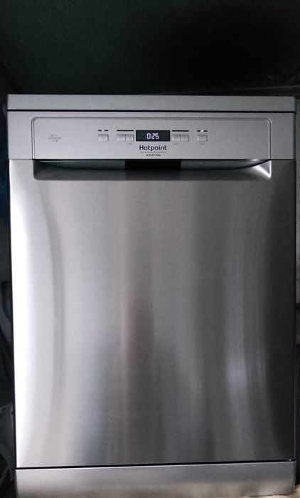 Maquina lavar louça - Ariston