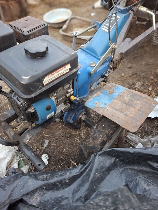 Продам мотоблок 7лс.