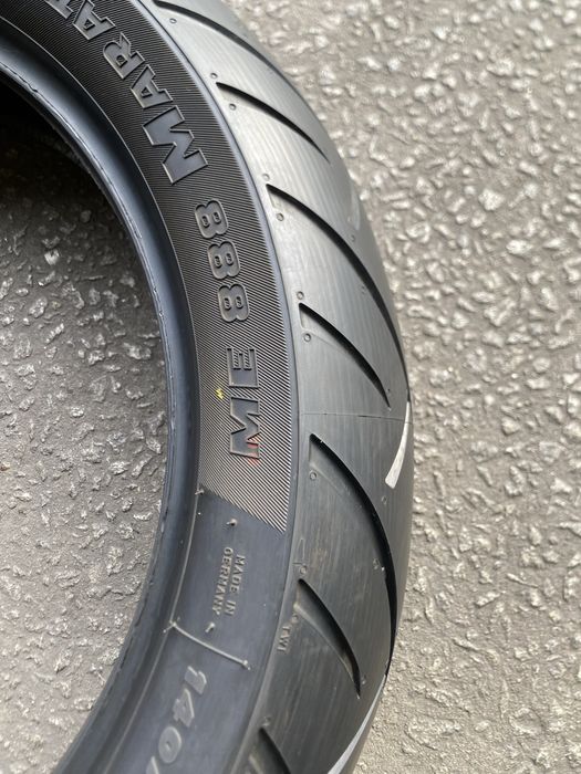 Pneu de mota 140/75/17 Metzeler Me 888 Marathon Ultra bus
