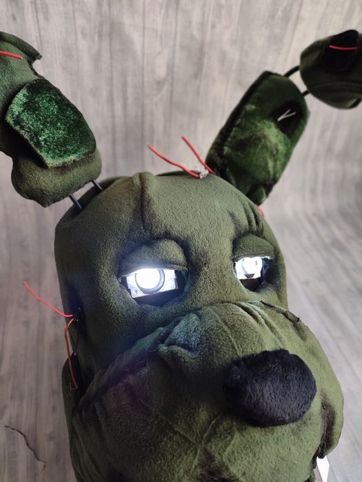 Косплей. Голова аніматроніка Спрингтрап