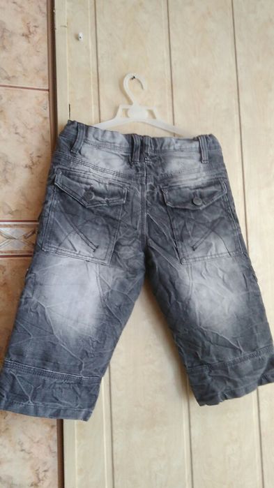 Spodnie krótkie chłopięce, rozm. 140