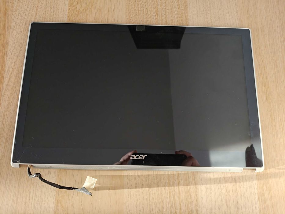 Acer Aspire V5-571 części - matryca bateria zawiasy nagrywarka inne