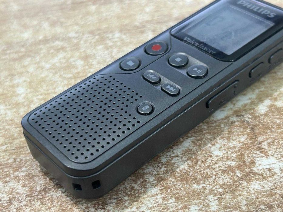 Dyktafon cyfrowy Philips DVT1100 VOICE TRACER