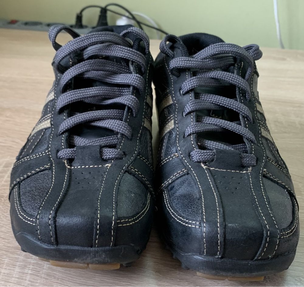 Skechers 61751 top