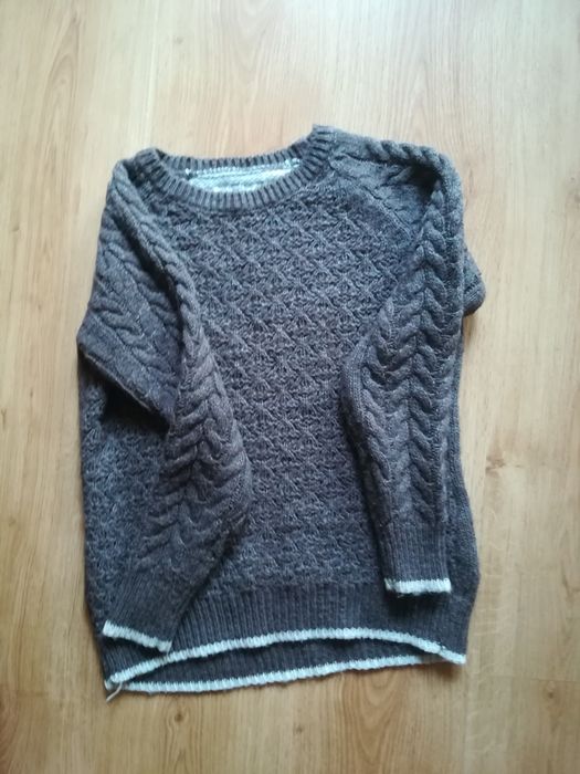 Sweter brązowy x
