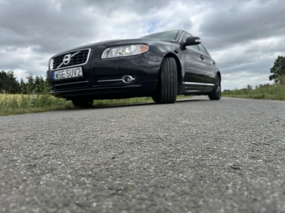 Volvo S80