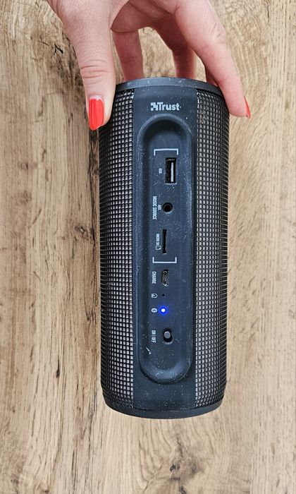 Głośnik bezprzewodowy TRUST Dixxo Bluetooth światła imprezowe