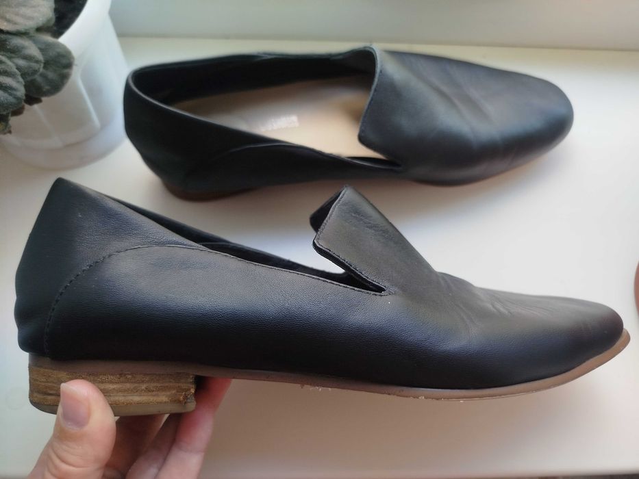 Жіночі туфлі лофери сліпери шкіряні чорні Clarks