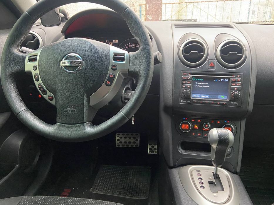 Nissan Qashqai 2011 2.0