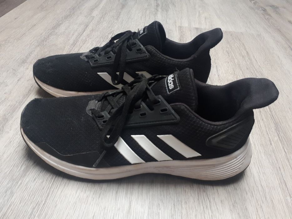 Adidas Cloudfoam czarne buty sportowe