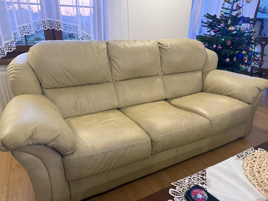 Zestaw wypoczynkowy ze skory bezowy