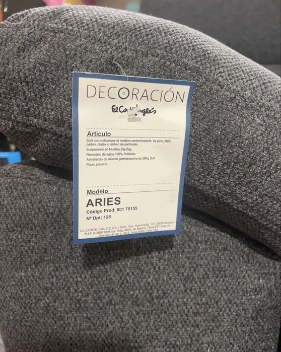 Sofa Aries 3 lugares novo nunca usado