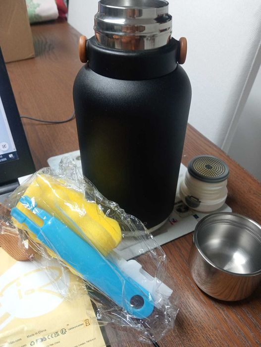 Garrafa Térmica Ryaco 1.2L Aço Inox 316 –Mod. R9611–NOVA c/ Acessórios