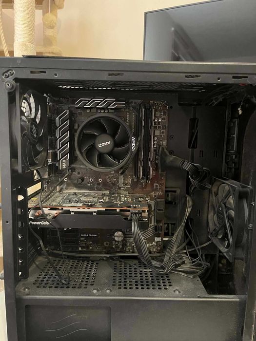 Komputer Stacjonarny Ryzen 5 5700 RX 6600 8GB