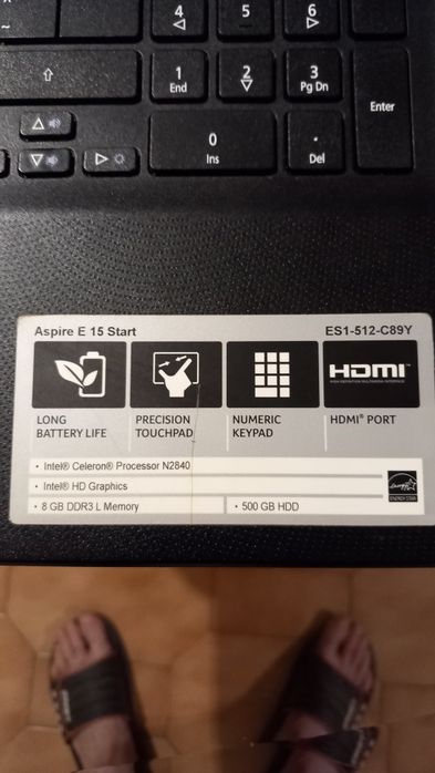 PC Acer Aspire ES1-512 para peças.