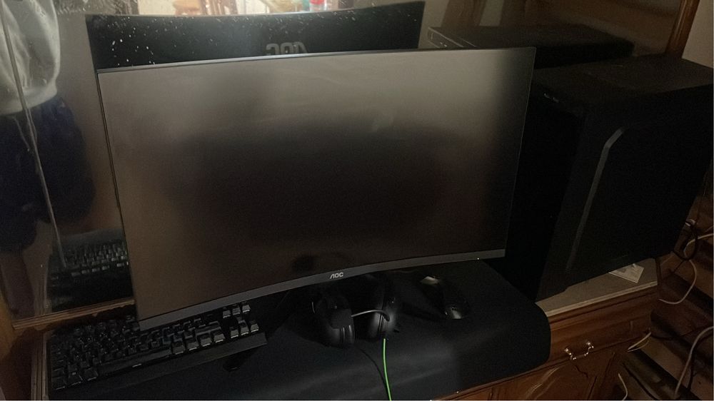 Pc gamer semi novo