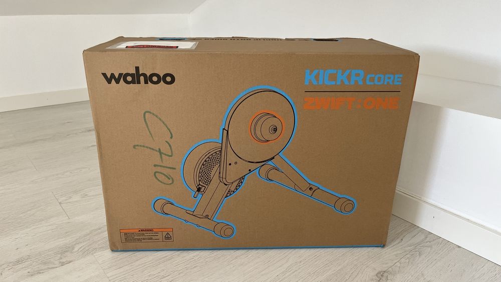 Wahoo Kickr Core + Zwift Cog