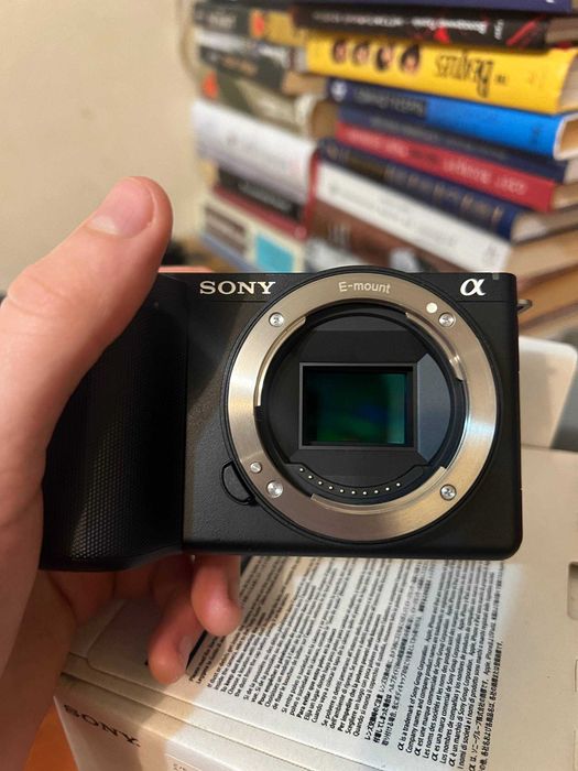 Sony ZVE 10 II новий