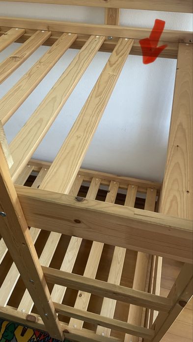 Beliche IKEA, estrutura em Pinho (sem colchões) como novo