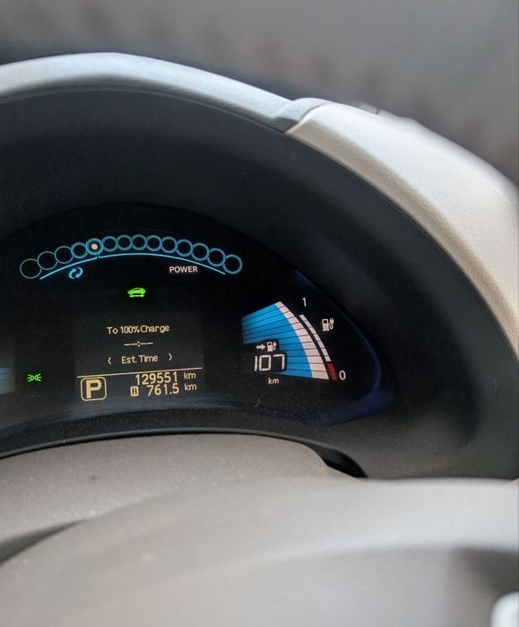 Nissan leaf 2012