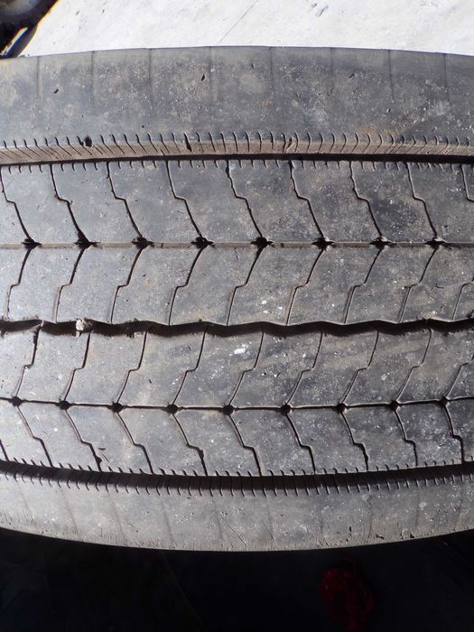 opona 295/80R22.5 Michelin X incity Z (1100 netto)