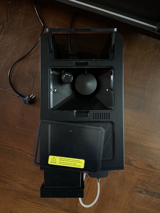 Ekspres automatyczny do kawy cecotec