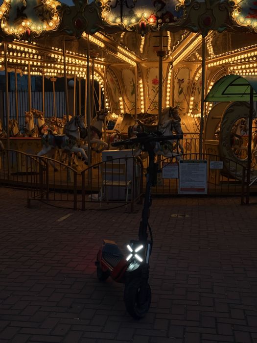 Segway ZT3 Pro Електросамокат Segway Найнбот Сегвей Ninebot Kukirin